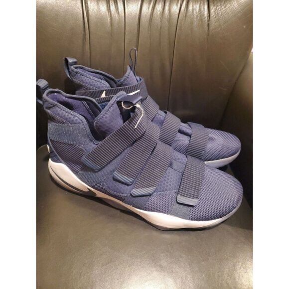 ‎NIKE Lebron Solider 11 TB Promo - Size 18